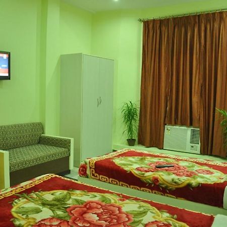 Hotel Kiran Palace Varanasi Eksteriør billede
