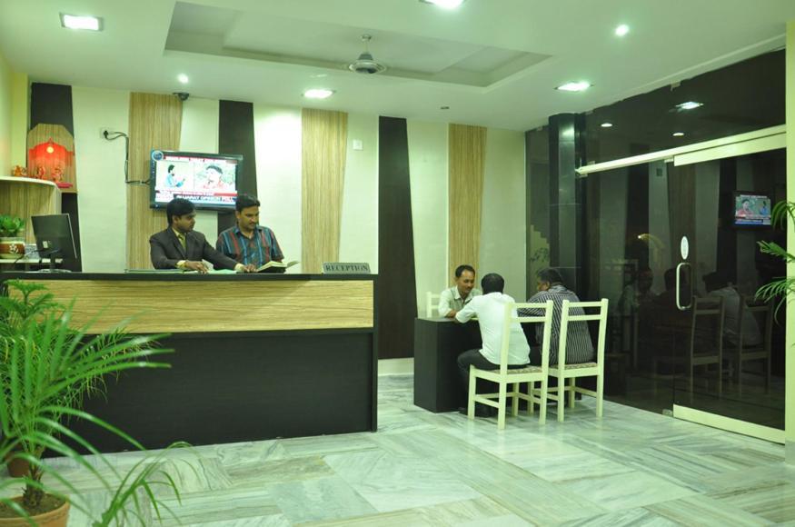 Hotel Kiran Palace Varanasi Eksteriør billede